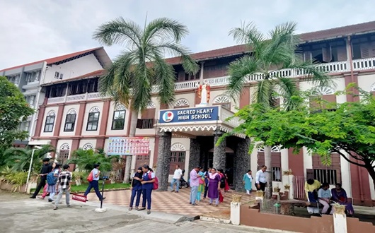 Sacred Heart High School